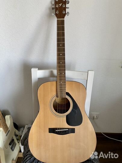 Гитара шестиструнная Yamaha f310