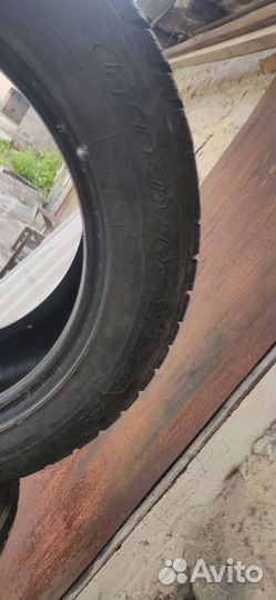 Goodyear UltraGrip 255/55 R18