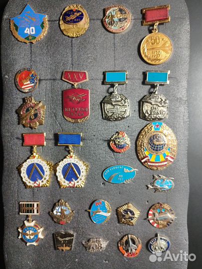 Авиационные значки