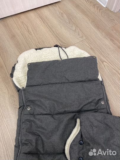 Конверт зимний с муфтой из овчины