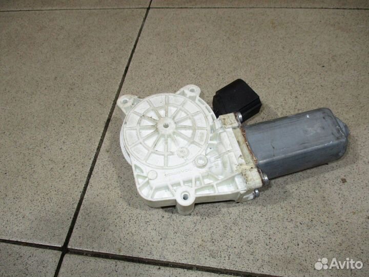 Моторчик стеклоподъемника BMW 5-Series (E60/E61)