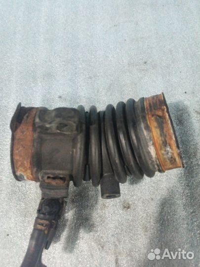 Патрубок воздушного фильтра Mazda Atenza Mazda6