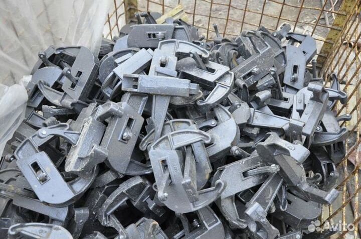 Клиновой замок для опалубки. Замки бу