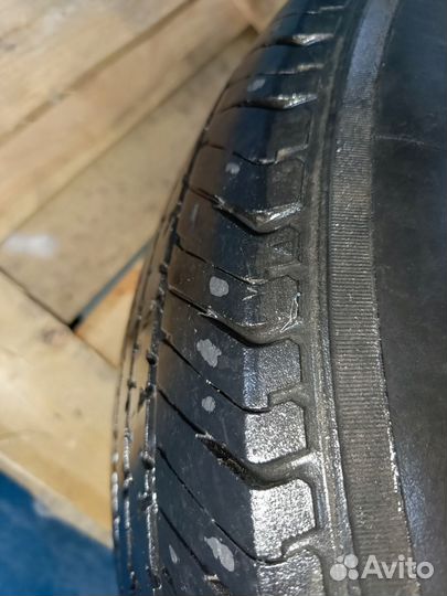 Kumho Road Venture ST KL11 235/70 R16