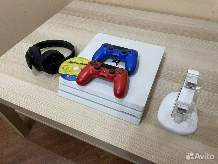 Sony Playstation 4 pro 1tb