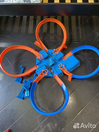 Гоночный трек hot wheels