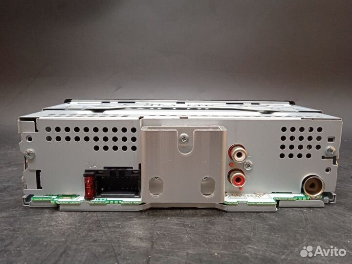 Автопроигрыватель Pioneer MVH-S120UBW