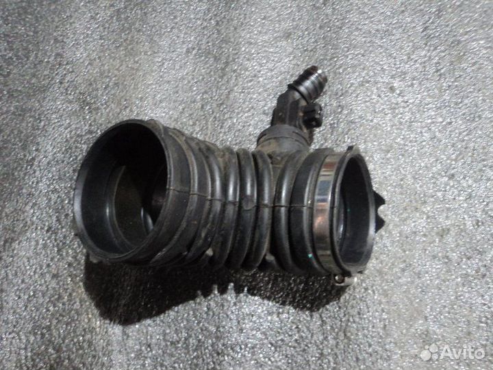 Патрубок воздушный Opel Astra Gtc P10 A16LET