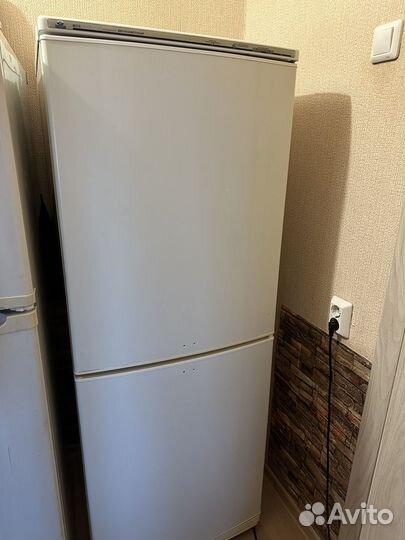 Холодильник Атлант двухкамерный бу