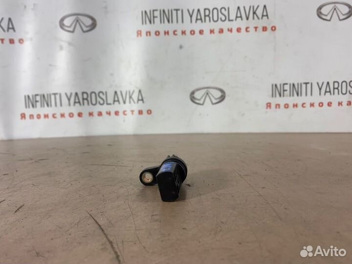 Датчик положение коленвала Infiniti Fx35 G35 M35