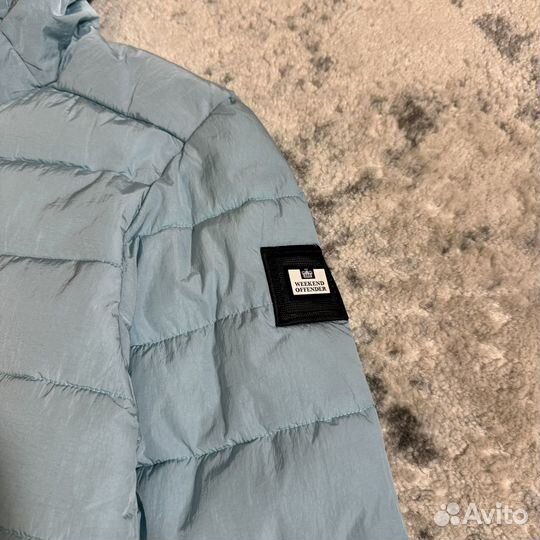 Куртка Weekend Offender новая L