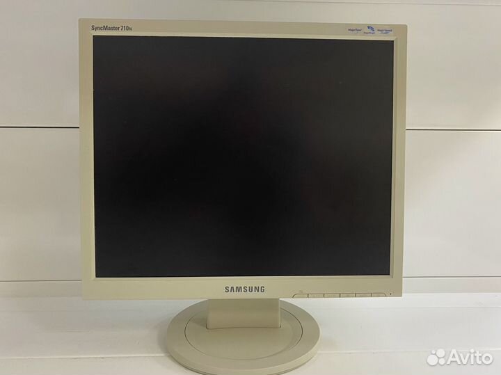 Монитор Samsung SyncMaster 710N