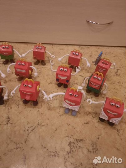 Игрушки из макдональдса 2012