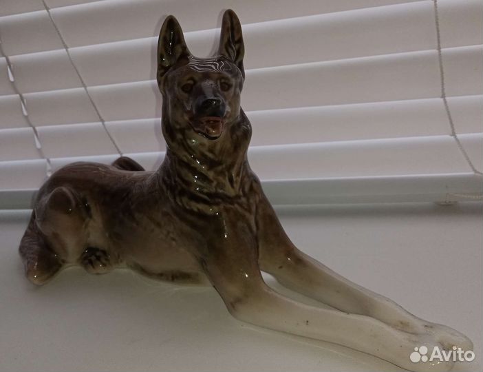 Собака фарфоровая овчарка лфз