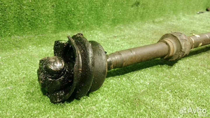 Привод правый Hyundai Sonata 1988-1993