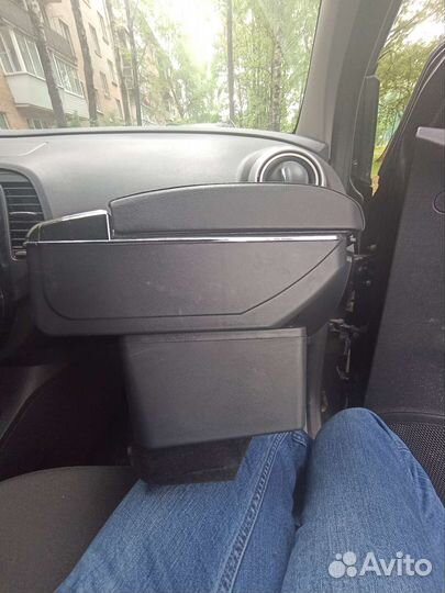 Подлокотник Рено Kaptur