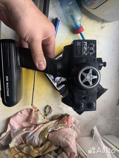 Машина на радиоуправлении нитрометан 1:8