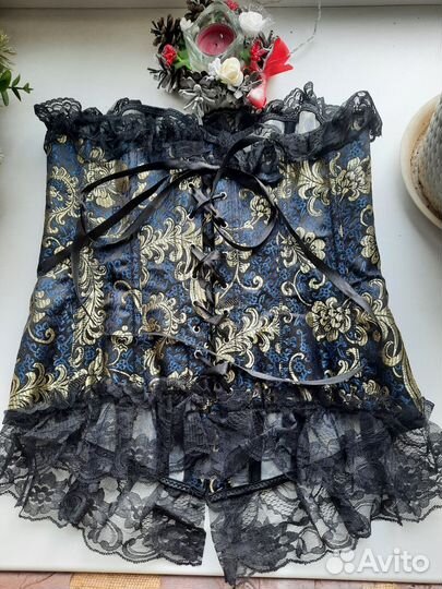 Корсетный топ