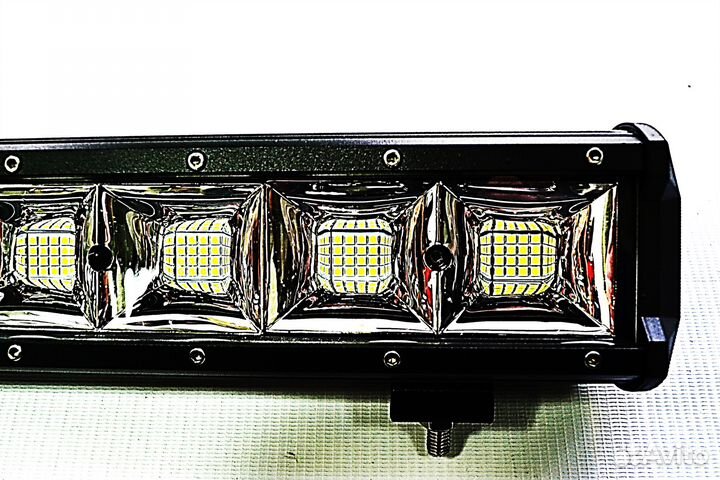 Светодиодная балка-фара ближнего света 55см 108W