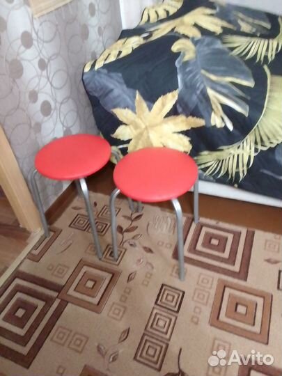 Продам табуретки