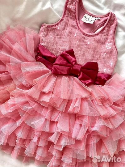 Нарядное платье для девочки 104