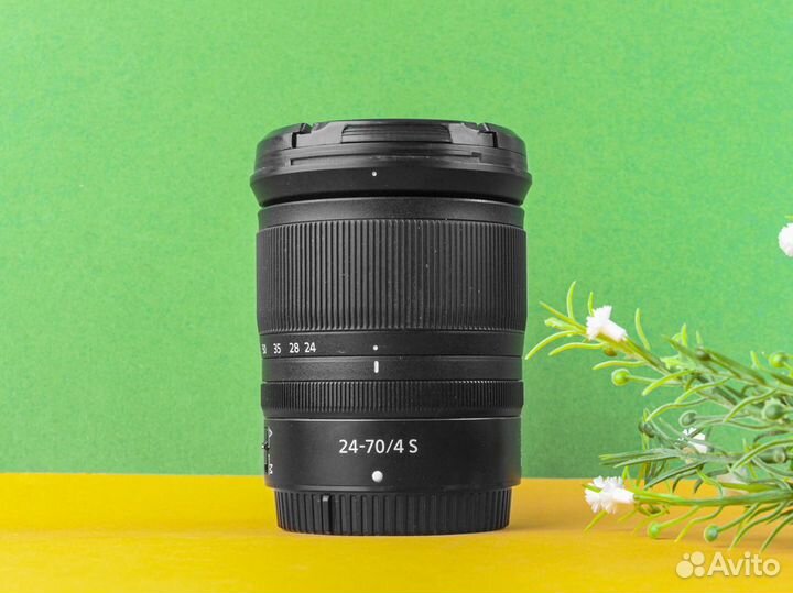 Объектив Nikon Z 24-70mm f4 S