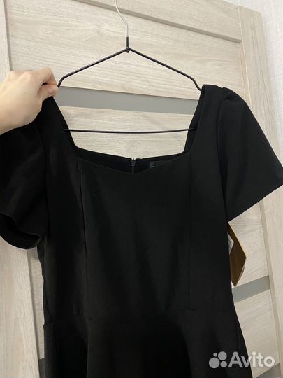 Платье черное