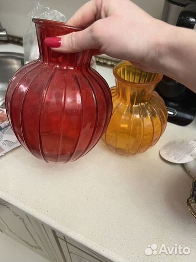 Вазы стекло 2 штуки