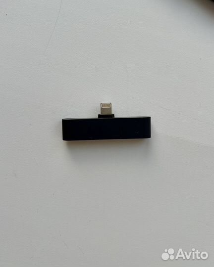 Петличный микрофон для iPhone