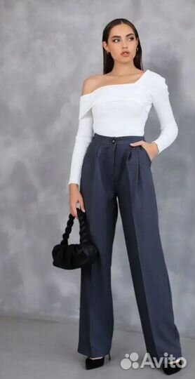 Брючный костюм женский 46