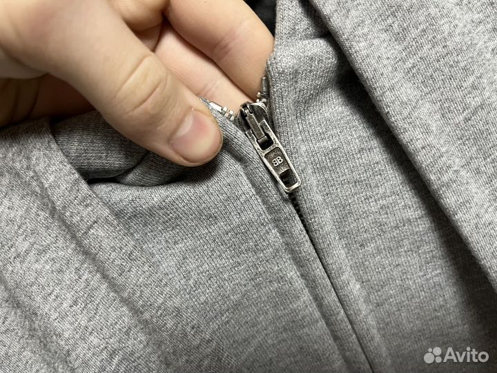 Balenciaga incognito zip up hoodie оригинал