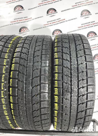 Toyo Observe GSi-5 235/65 R17 104S