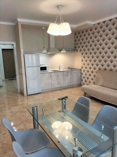 2-к. квартира, 60 м², 2/4 эт.