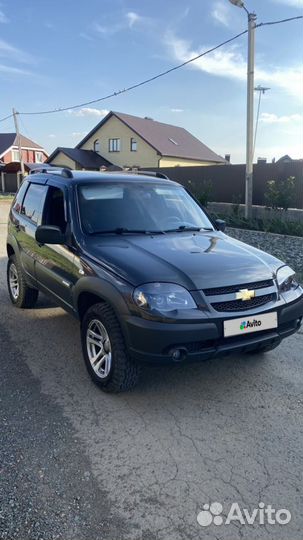 Chevrolet Niva 1.7 МТ, 2011, 56 000 км