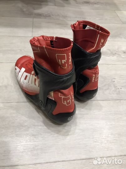 Лыжные ботинки alpina