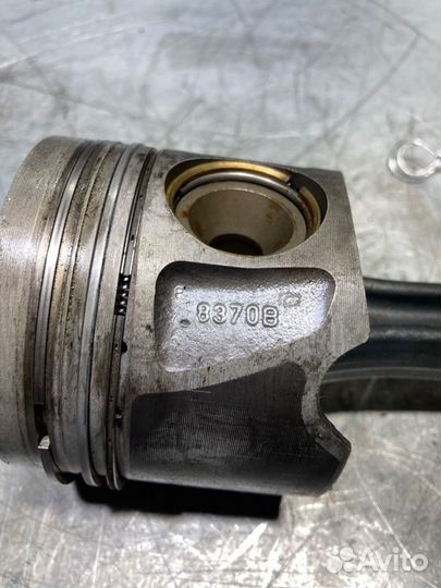 Поршень Mercedes E-Class W211 OM642 3.0 CDI 2009