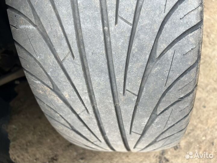 Nankang NS-2 UltraSport 245/35 R19 и 275/30 R19 89Y