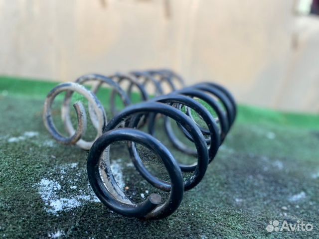 Пружина задняя Volkswagen Golf 4 хэтчбек 1.4 AKQ