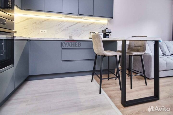 Кухонный гарнитур / Кухня под заказ