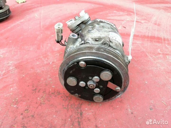 Компрессор кондиционера Opel Corsa C F68 Z14XEP