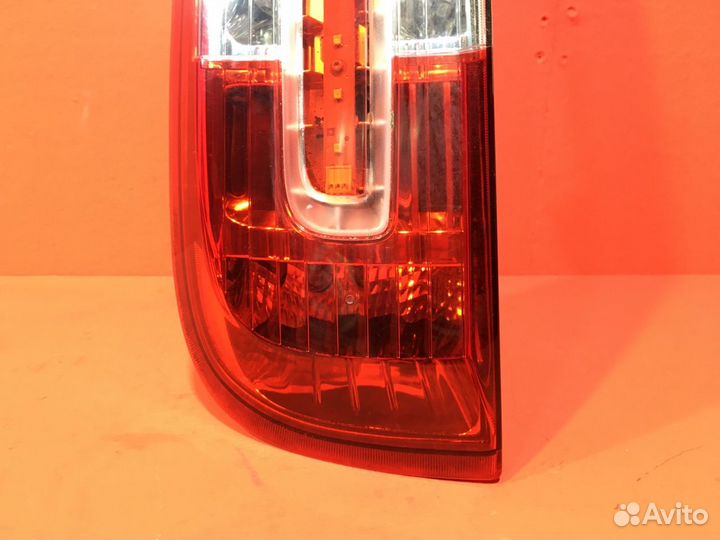 Фонарь для Ford C-MAX qqdb 1798 куб. cv. (Б/У)