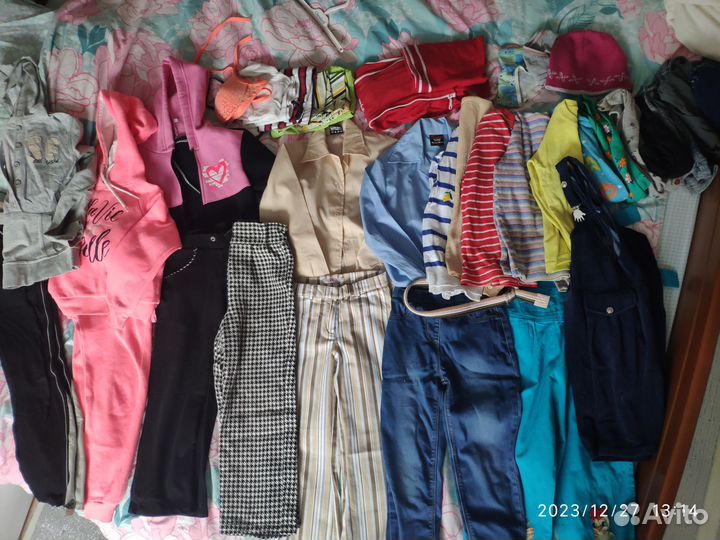 Вещи на девочку 128 134 140 146 3 коробки