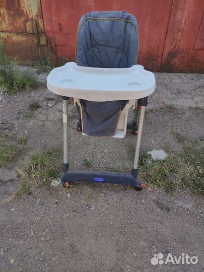 Стульчик для кормления
