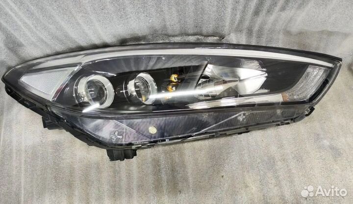 Фара LED передняя правая Hyundai Tucson 3