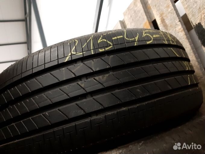 Bridgestone Turanza T005A 215/45 R18