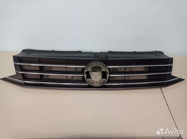 Решетка радиатора VW polo 15-20г