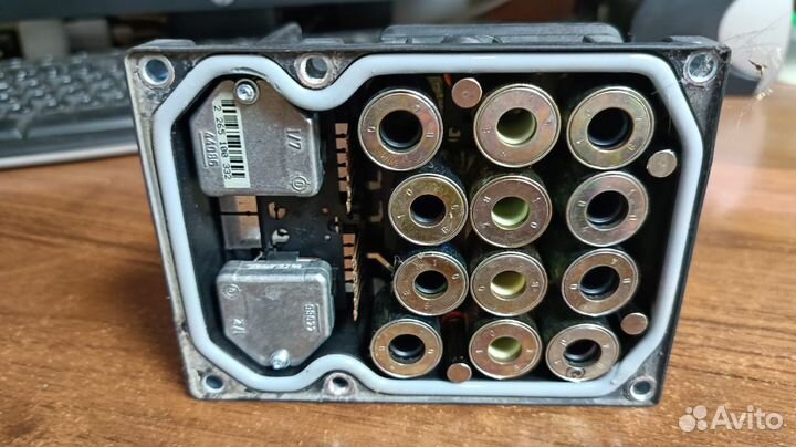 Блок абс бмв х5 е53 004