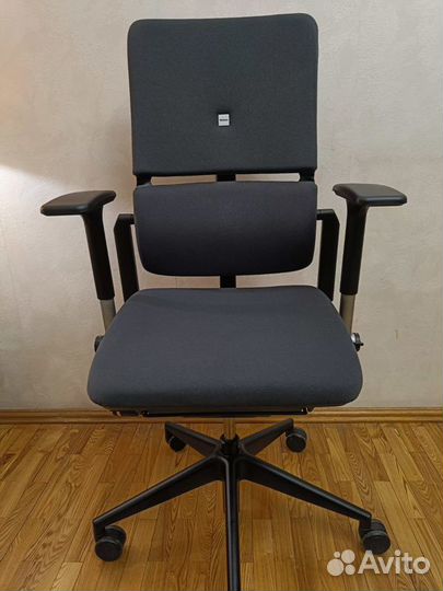 Кресло Steelcase Please Ergonomic руководителя