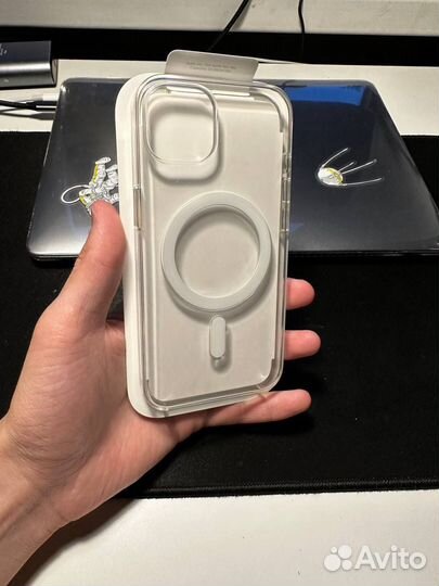 Чехол для iPhone 13