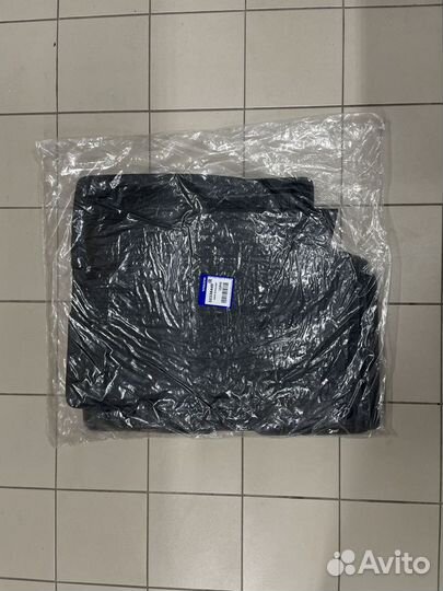 Комплект ковриков резиновых Volvo XC90 32338449